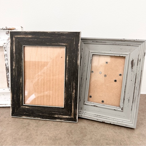 Set of 4 Distressed Wood Picture Frames Black Gray White 4x6 5x7 Gallery Wall - Picture 7 of 16